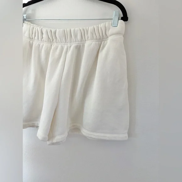 SET Active White Pull-On Heavyweight Sweat Shorts Size Large - Picture 5 of 6